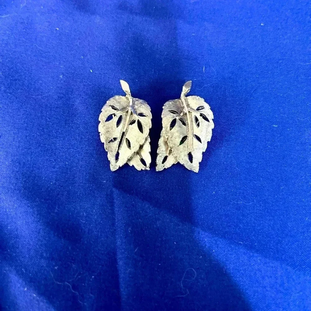 Vintage BSK Signed Two Floral Leaf Clip On Silver Earrings